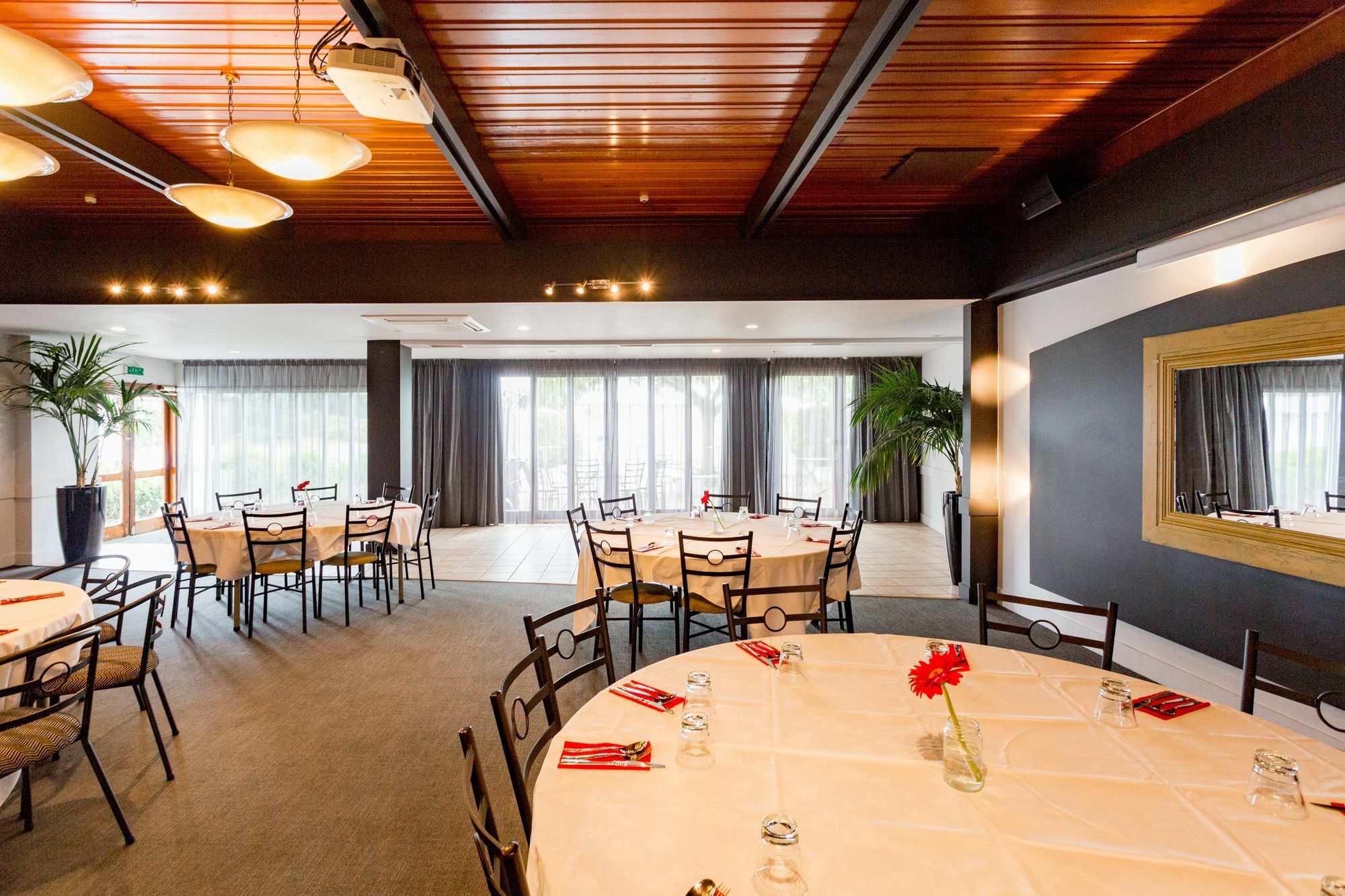 The Redwood Hotel Christchurch Luaran gambar